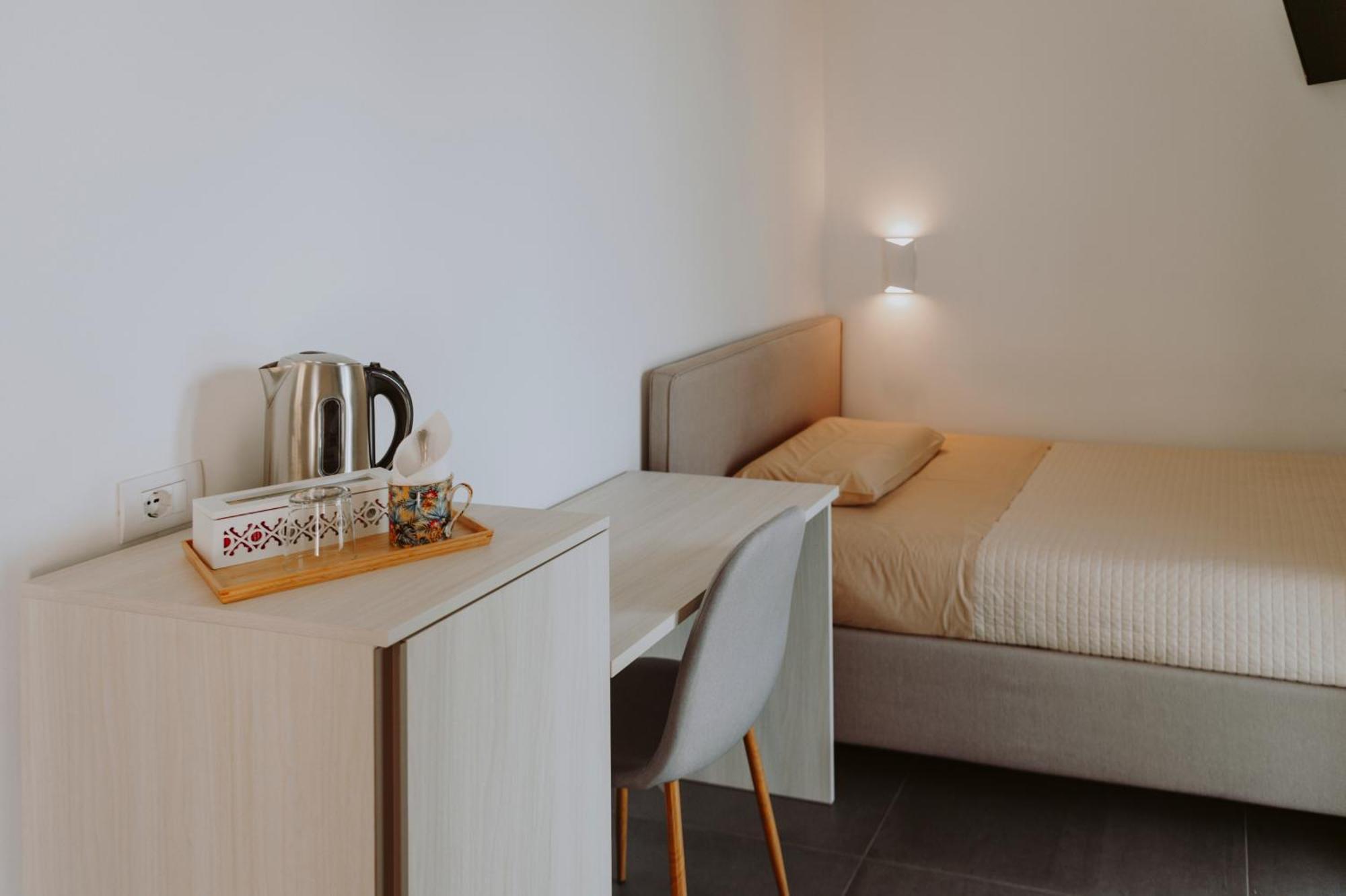 Bed and Breakfast Antica Dimora Dei Gelsi Manerba del Garda Exterior foto